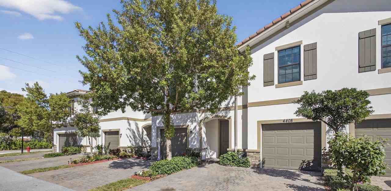 4408 Hemlock Dr - Photo 2 of 41