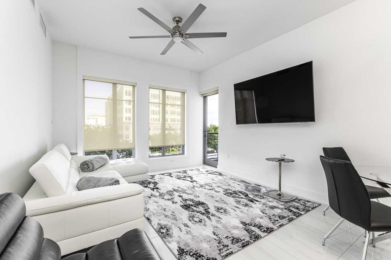 155 E Boca Raton Rd Unit 415 - Photo 5 of 41