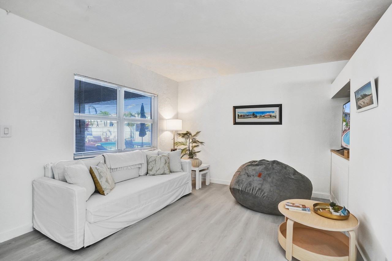 4658 Bougainvilla Dr Apt 52 - Photo 7 of 42