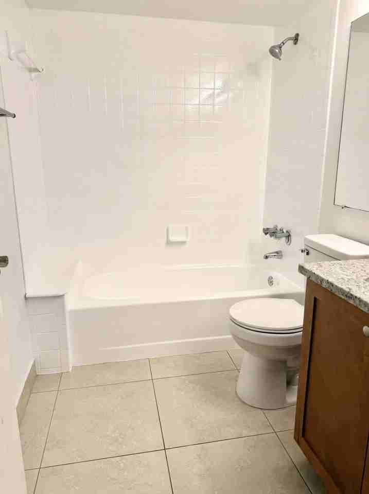 3606 Alder Dr Apt B2 - Photo 7 of 8