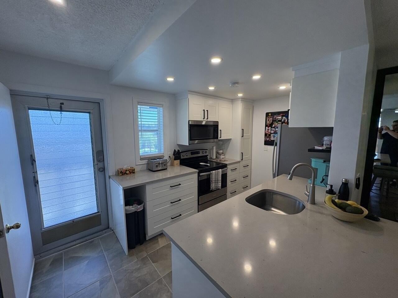 2161 Ne 1st Ct Apt 206 - Photo 5 of 27