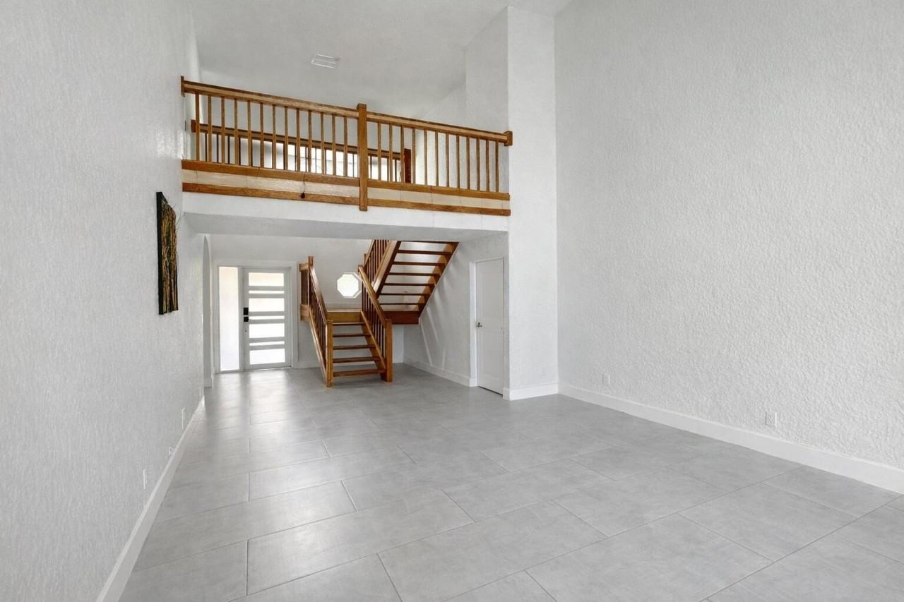 149 Ponce De Leon St - Photo 5 of 16