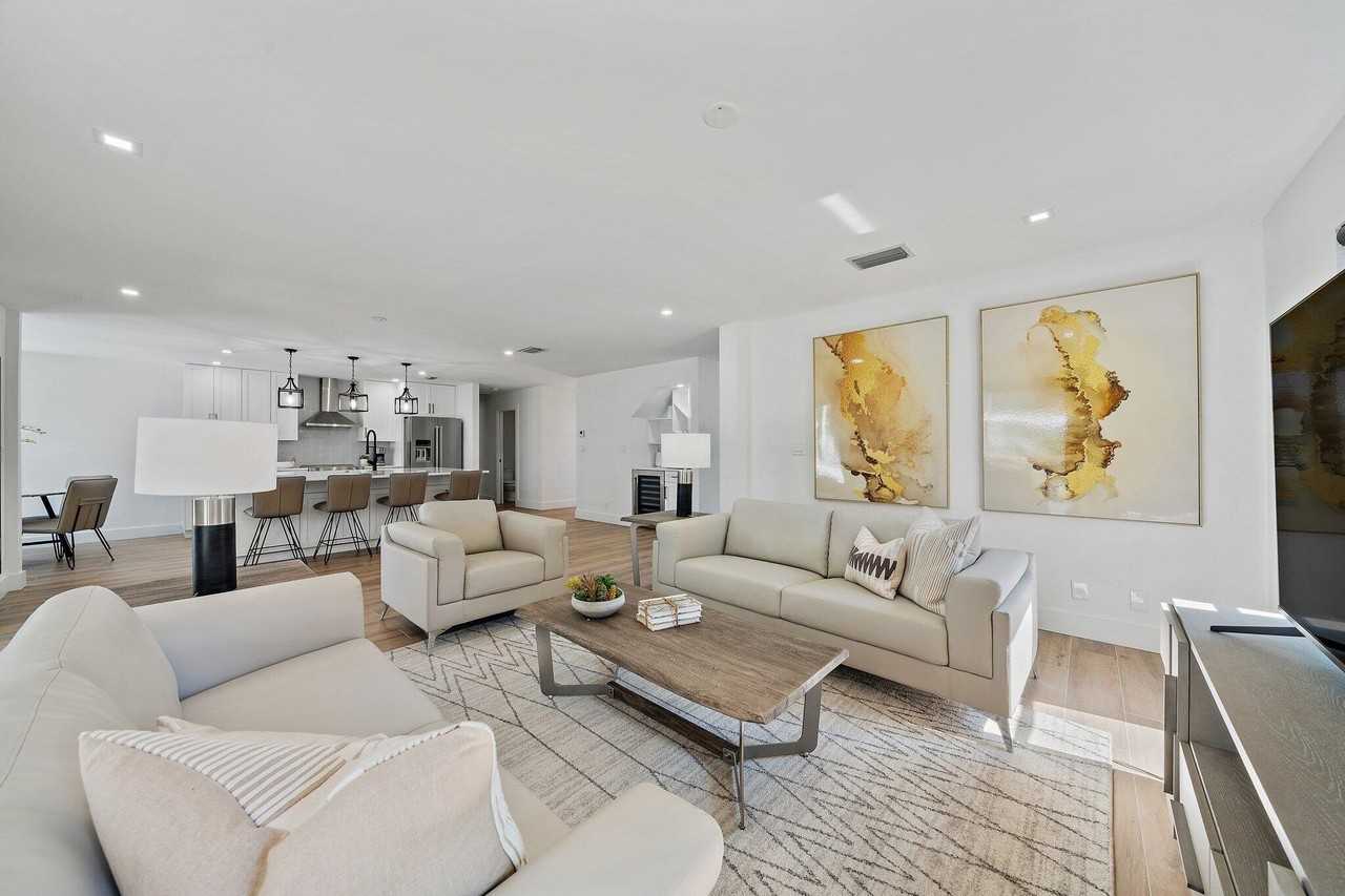 1878 Lynton Cir - Photo 2 of 45