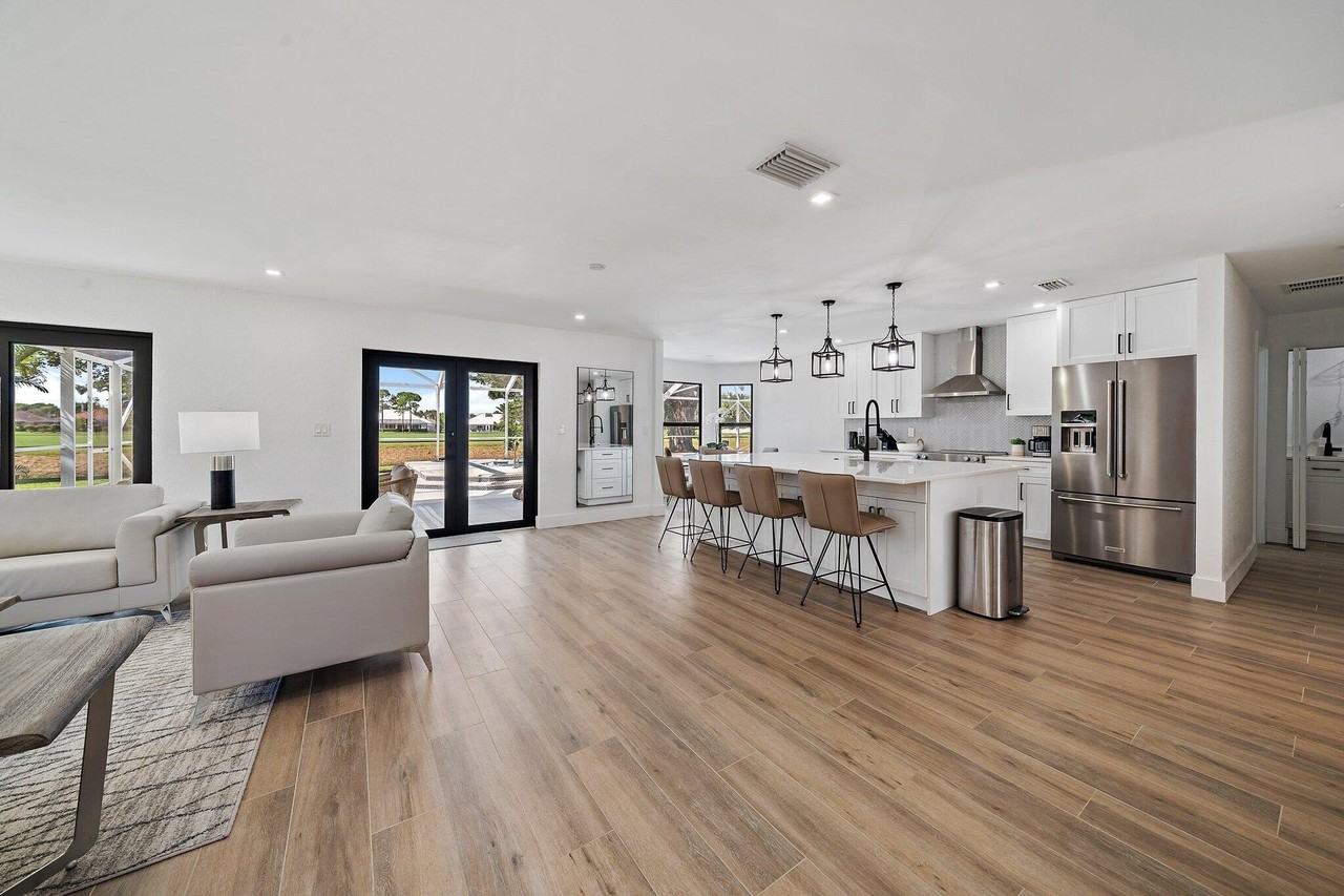 1878 Lynton Cir - Photo 6 of 45