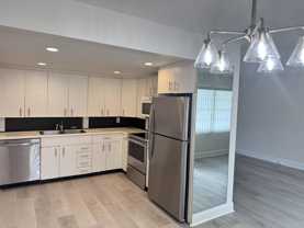 2039 Rexford C Unit C - Photo 1 of 1