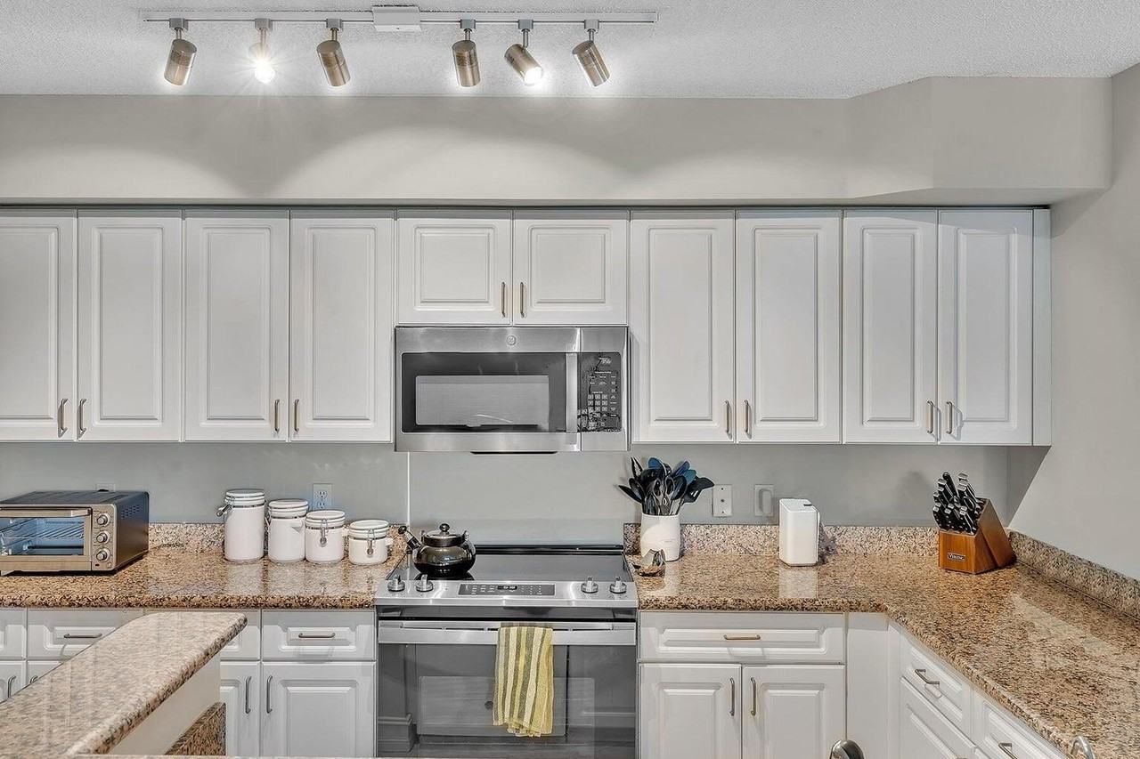 3606 S Ocean Blvd Apt 205 - Photo 2 of 50