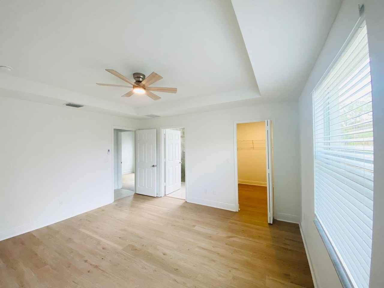 9724 Apollo Ave - Photo 7 of 15