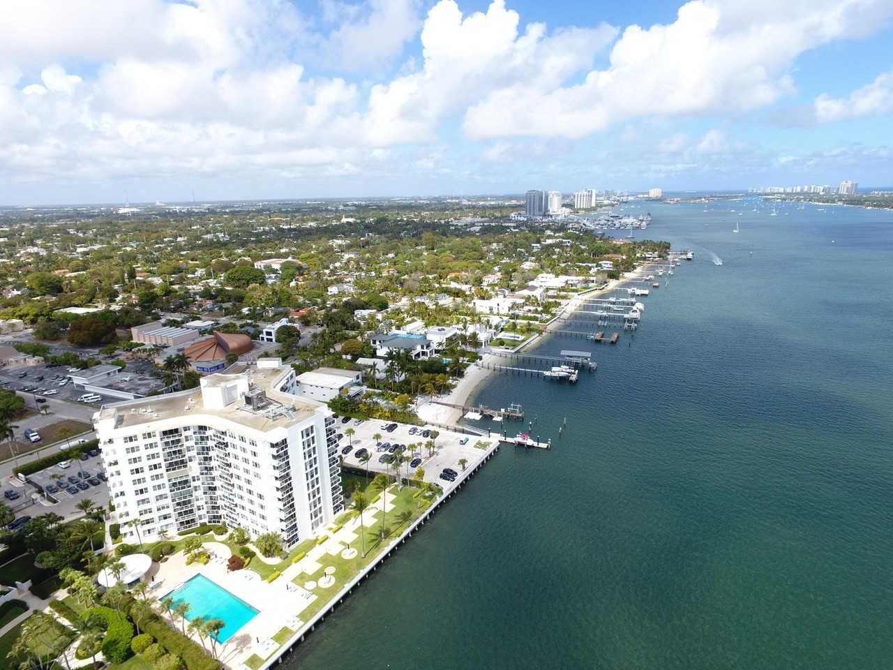 2800 N Flagler Dr Apt 912 - Photo 3 of 28