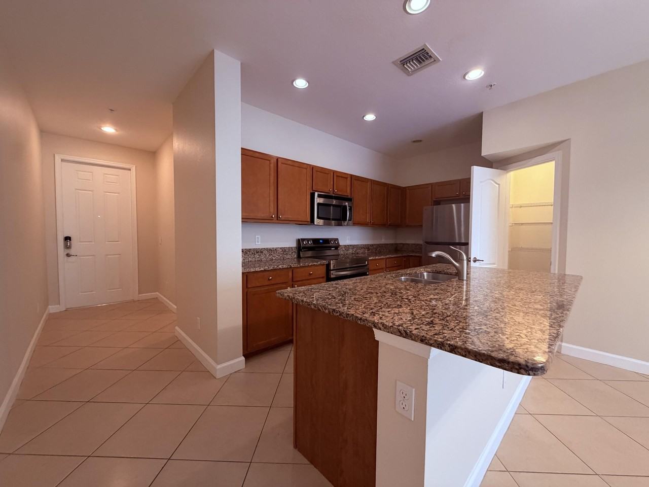 9491 Sw Merlin Ct - Photo 7 of 45
