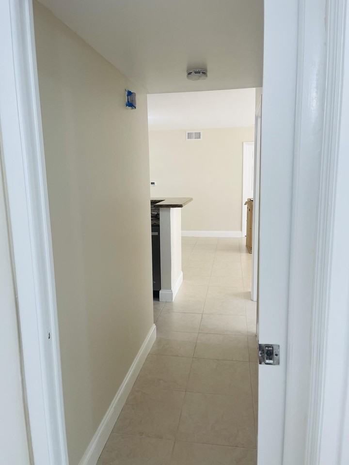 1743 Village Blvd Apt 107 - Photo 7 of 17