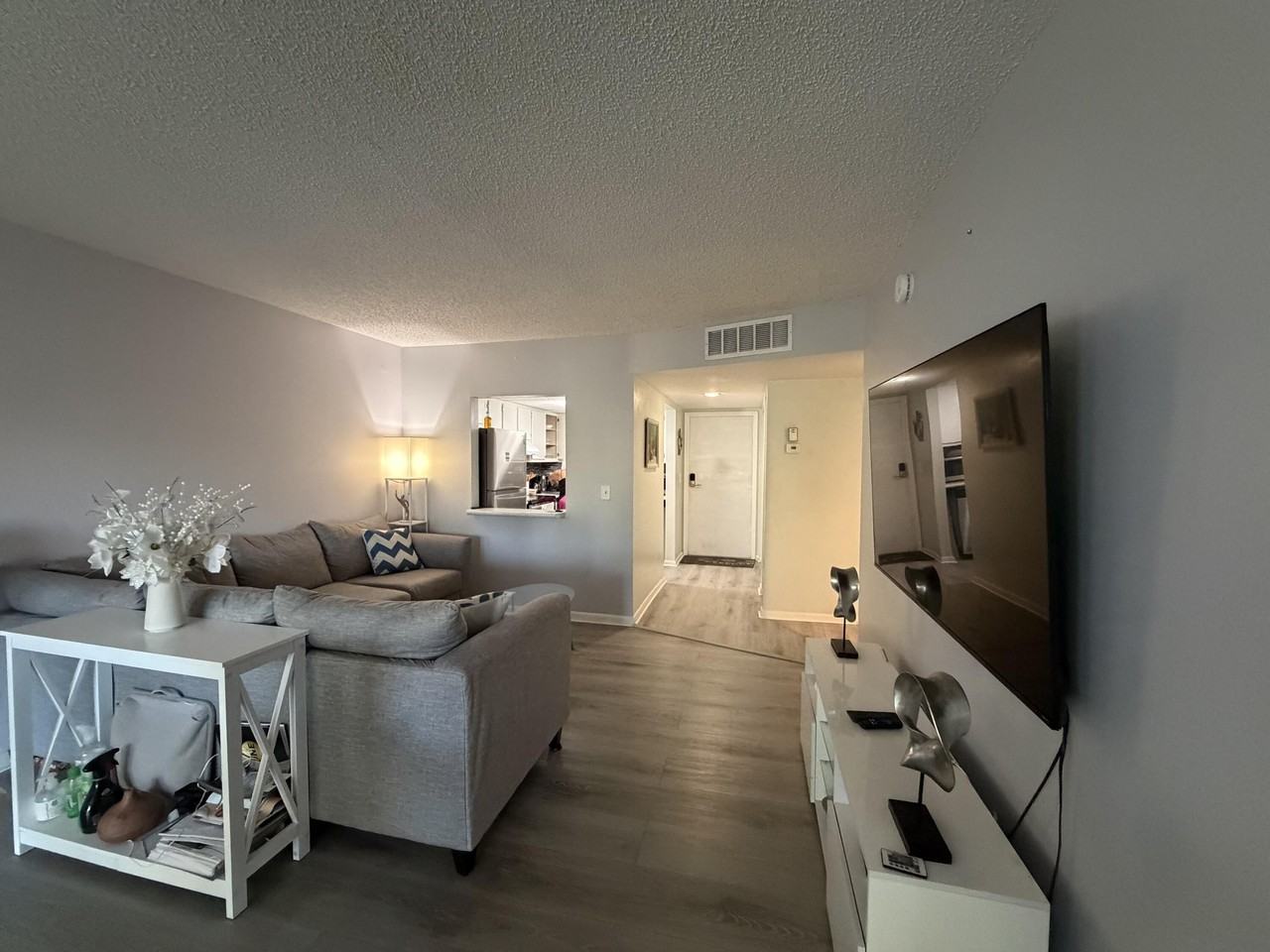 1630 Embassy Dr #311 - Photo 6 of 11