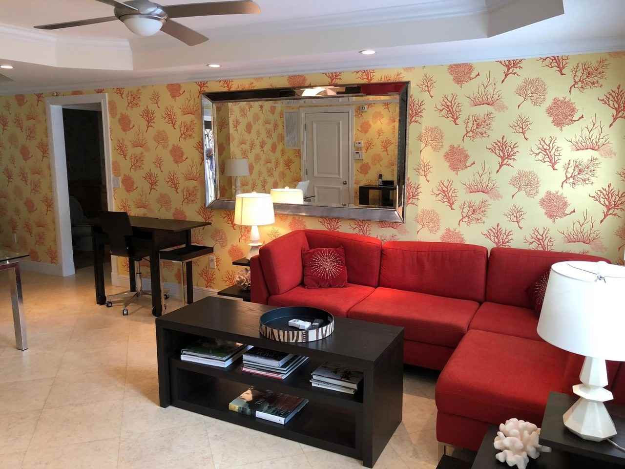 251 Oleander Ave Apt 1 - Photo 2 of 7