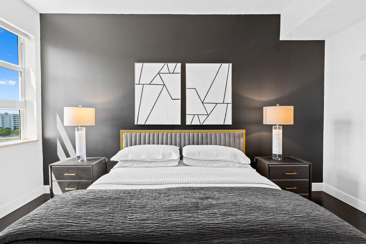 403 S Sapodilla Ave Unit 806 - Photo 3 of 11