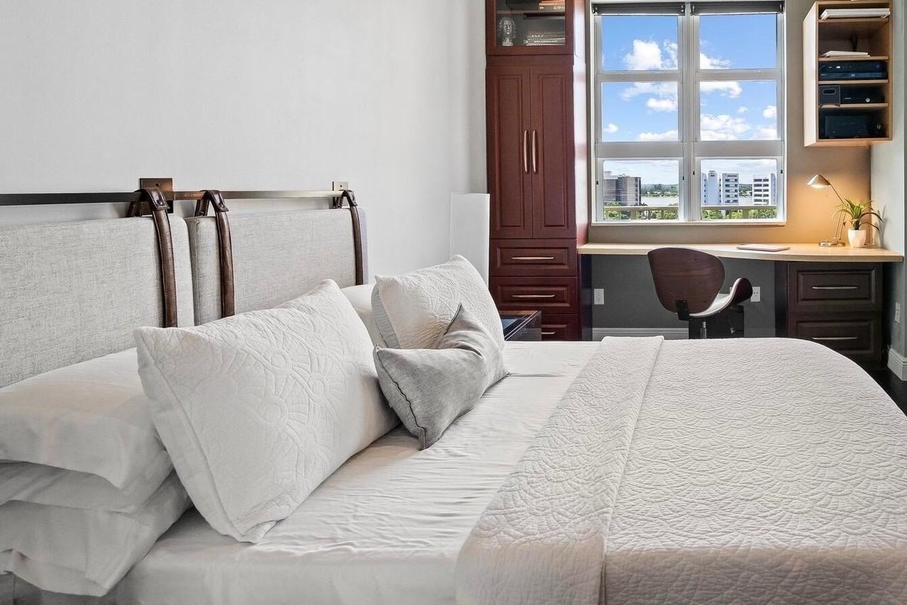 403 S Sapodilla Ave Unit 806 - Photo 7 of 11