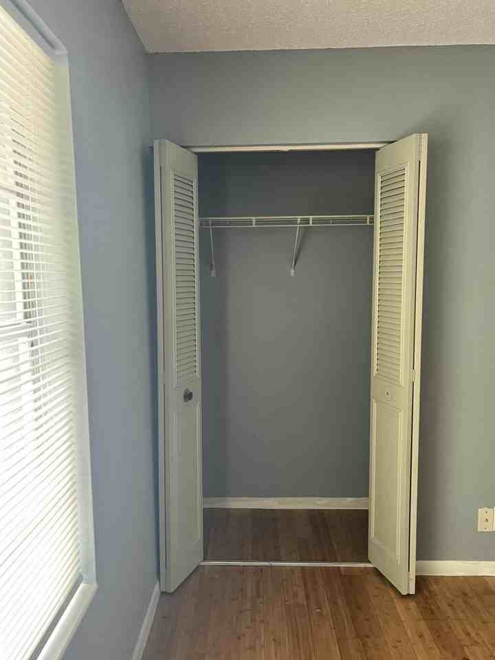 5112 Society Pl W Apt I - Photo 5 of 19