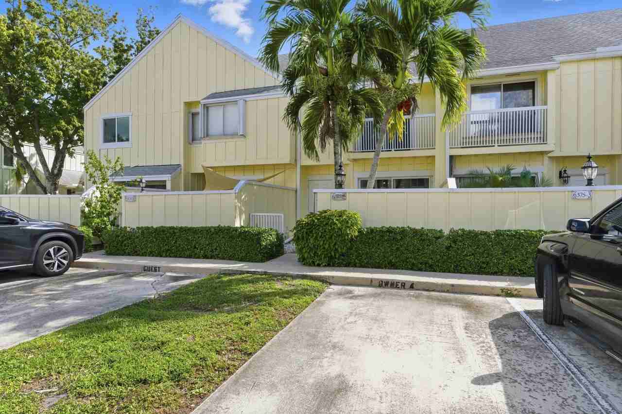 6375 Riverwalk Ln Unit 4 - Photo 4 of 37