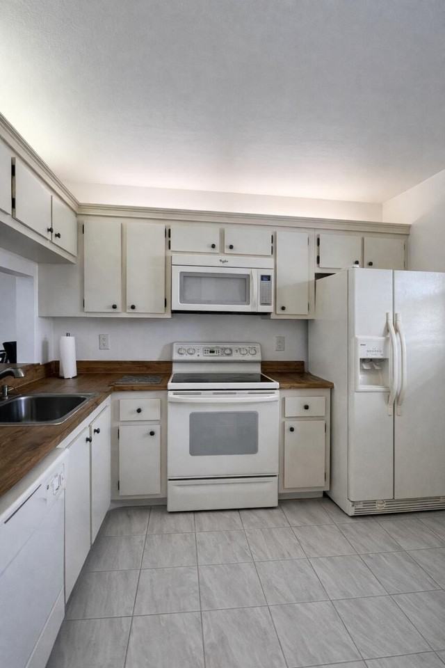 7118 Golf Colony Ct Apt 103 - Photo 7 of 13