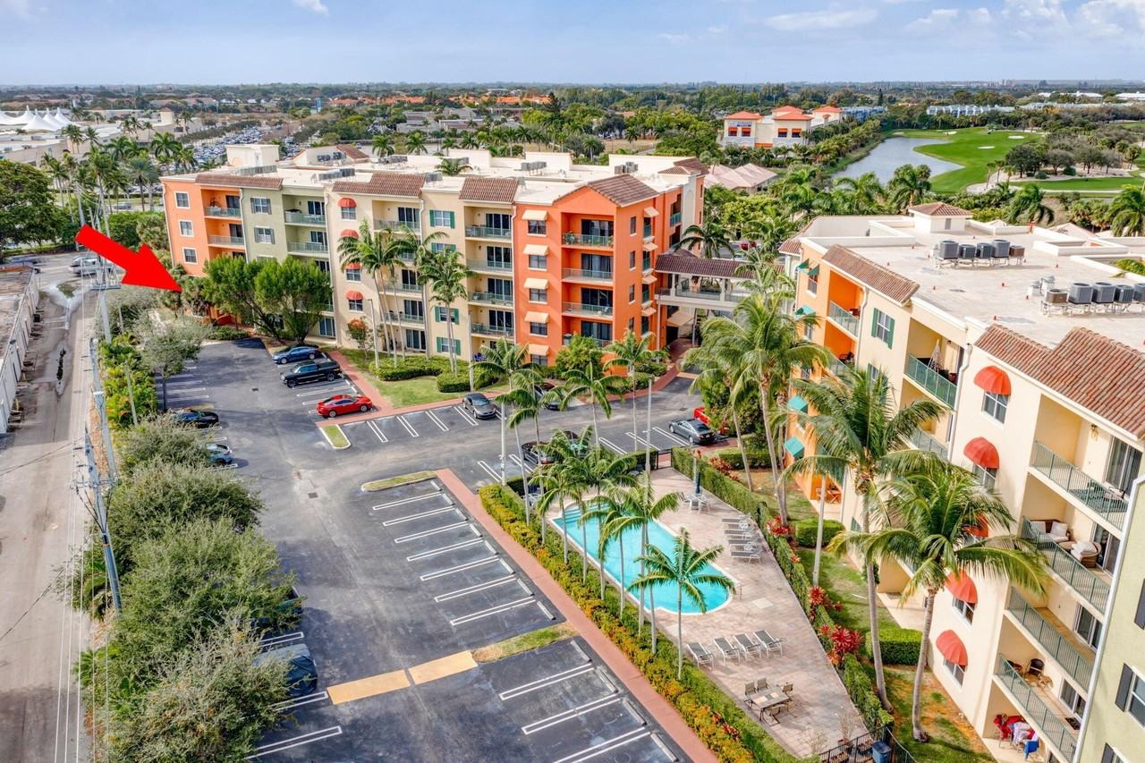 1620 Presidential Way Apt 110 - Photo 2 of 50