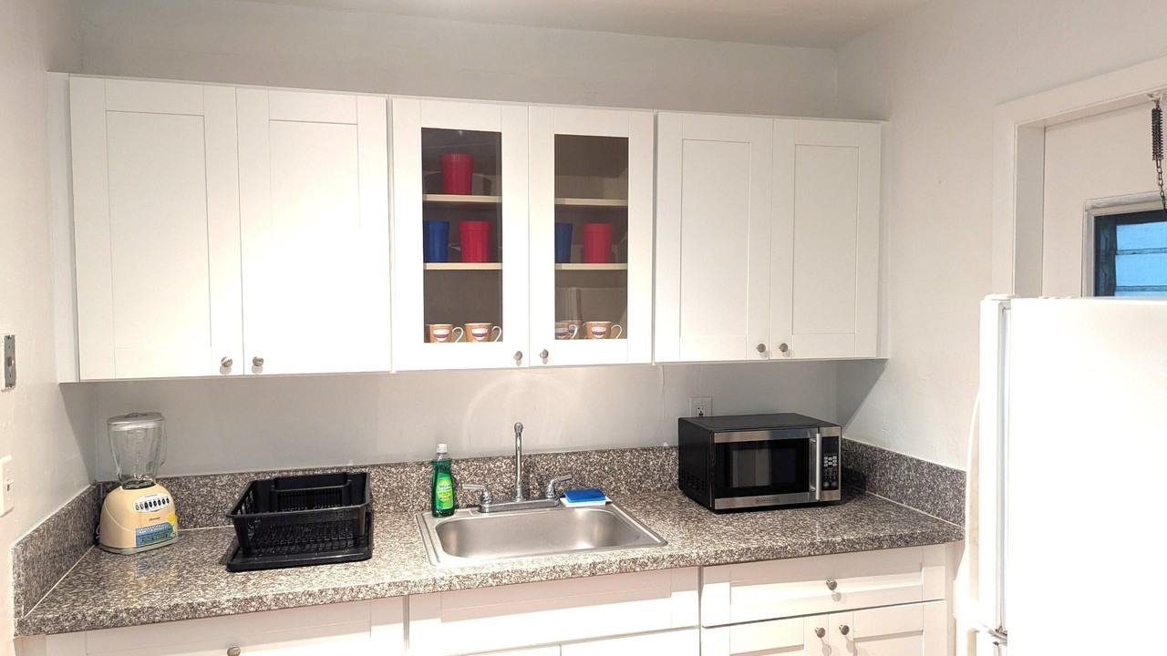 20400 Nw 7th Ave #204 - Photo 5 of 9