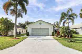 2698 Sw Versailles Ter - Photo 1 of 1