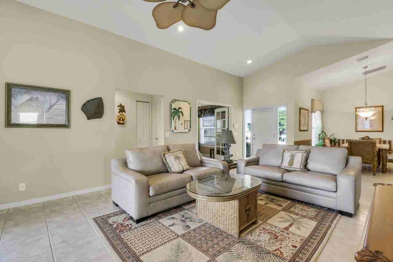 2698 Sw Versailles Ter - Photo 7 of 38