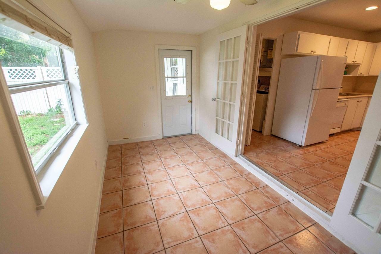 3962 Roan Ct W - Photo 6 of 14