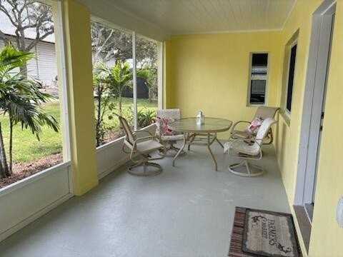 4404 Se Mulford Ln - Photo 4 of 23