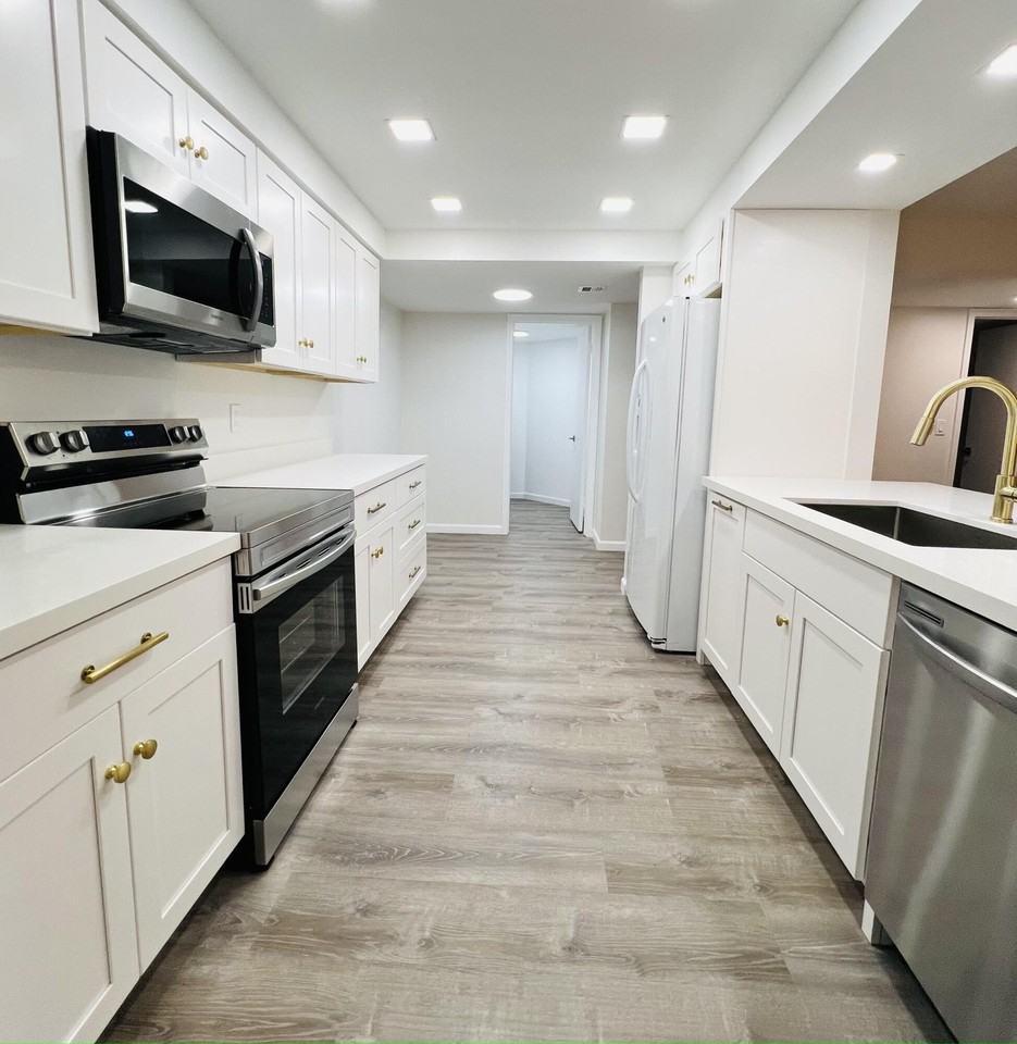 500 Egret Cir #8104 - Photo 2 of 17