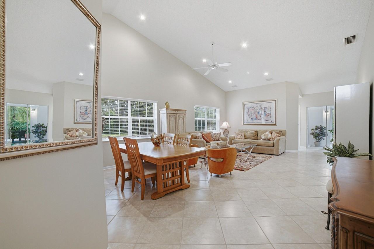 7540 Diamond Pointe Cir - Photo 7 of 45