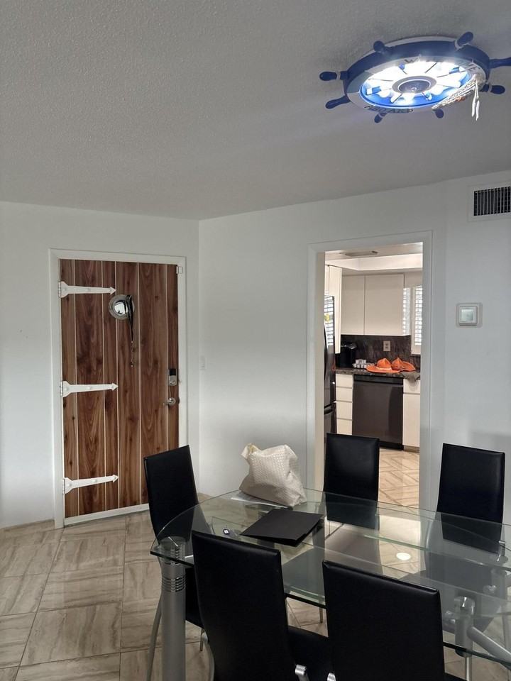 117 Lehane Ter Apt 210 - Photo 6 of 25