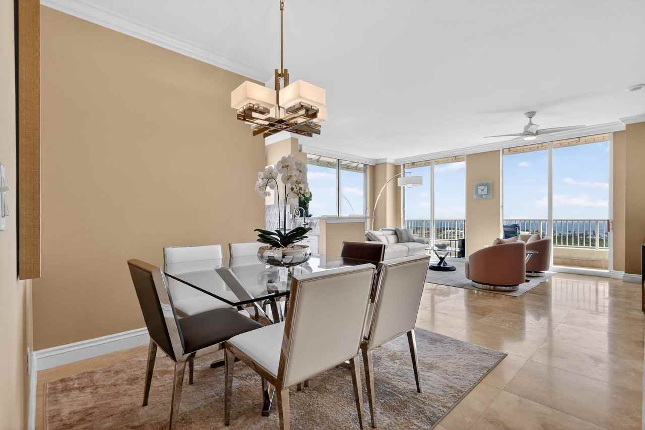 700 E Boynton Beach Blvd #PH2 - Photo 4 of 50