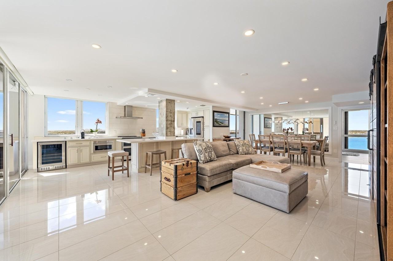 5380 N Ocean Dr #12A