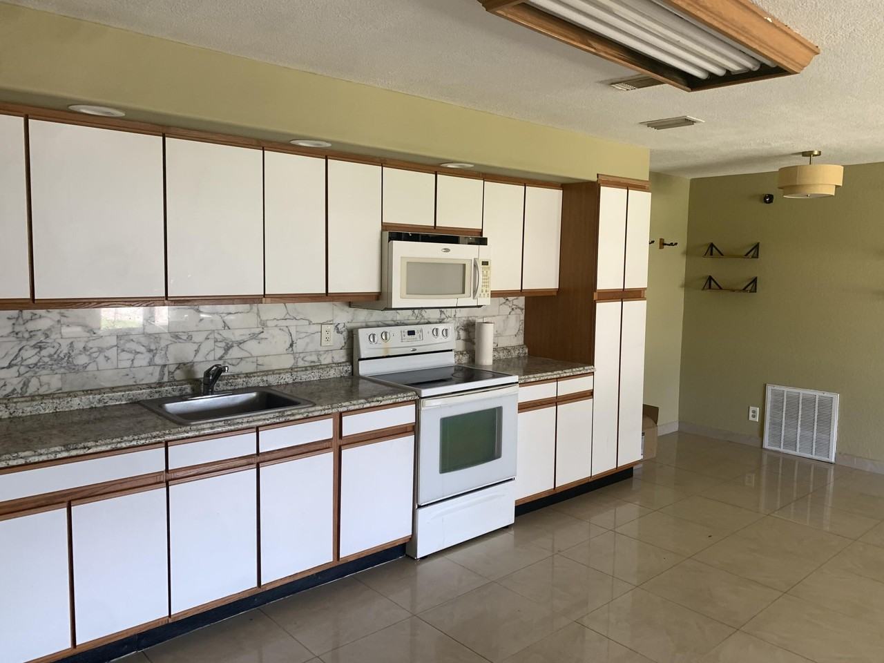 5400 Cleveland Rd Unit 5400 - Photo 5 of 26