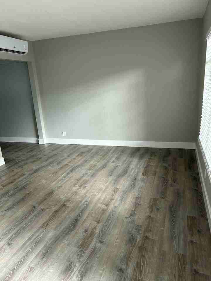 214 S Palmway Apt 1 - Photo 4 of 8