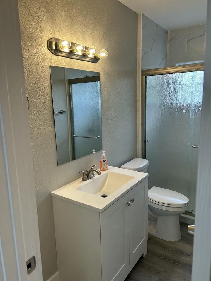 214 S Palmway Apt 1 - Photo 6 of 8