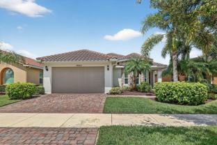 9624 Sw Royal Poinciana Dr - Photo 1 of 1