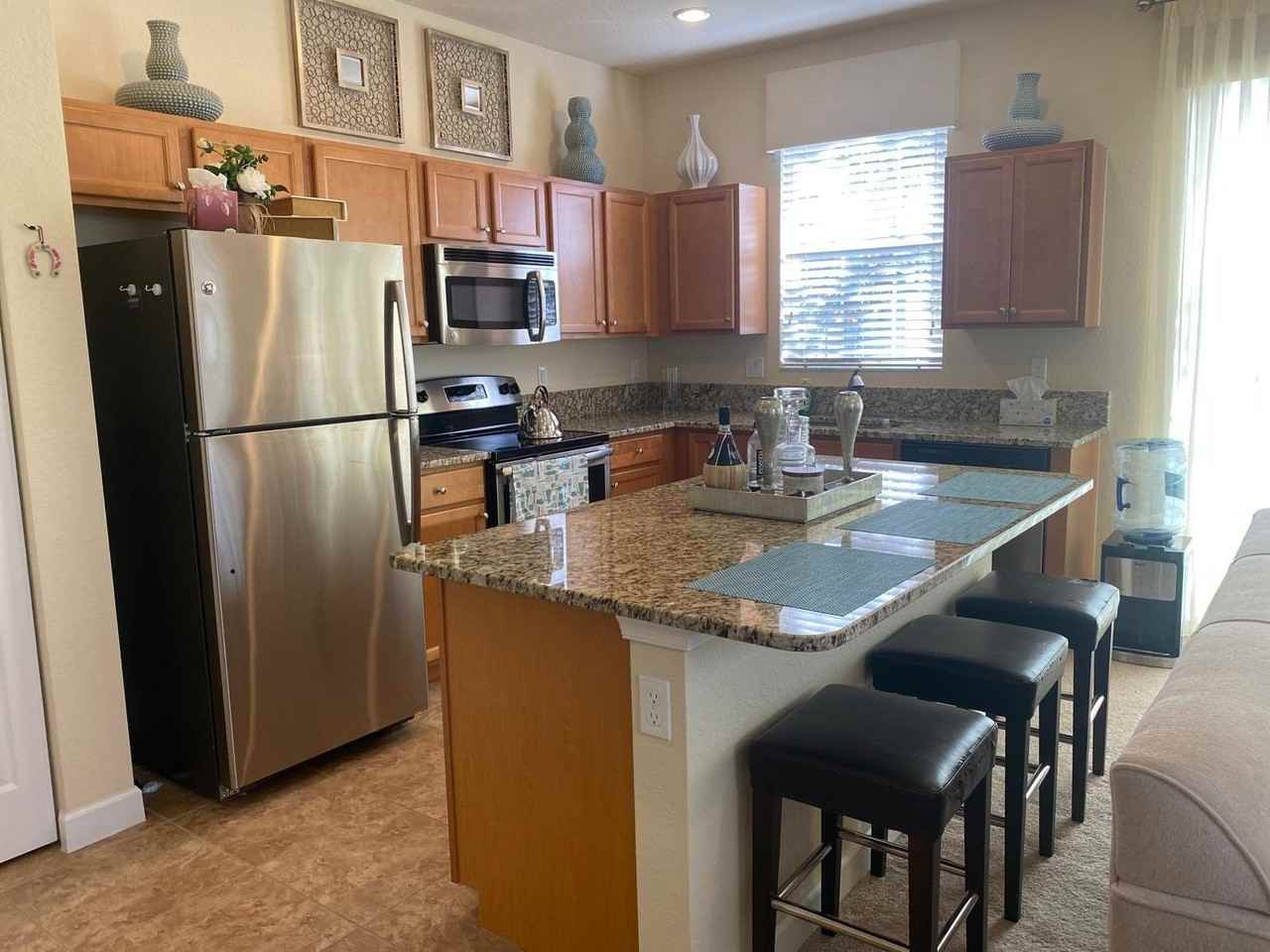 4304 Chalmers Ln - Photo 4 of 21