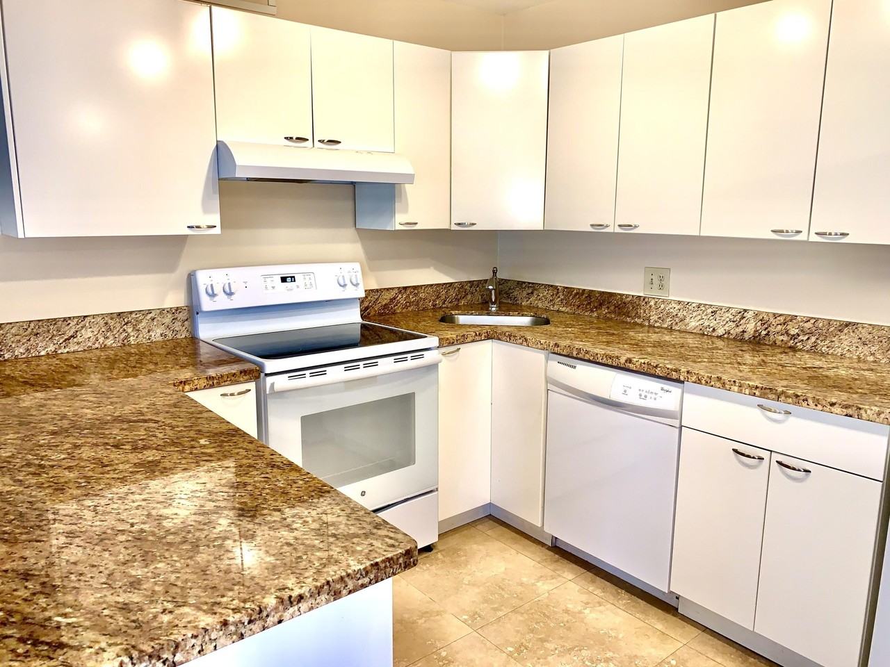 4988 Sable Pine Cir Apt B1 - Photo 2 of 27