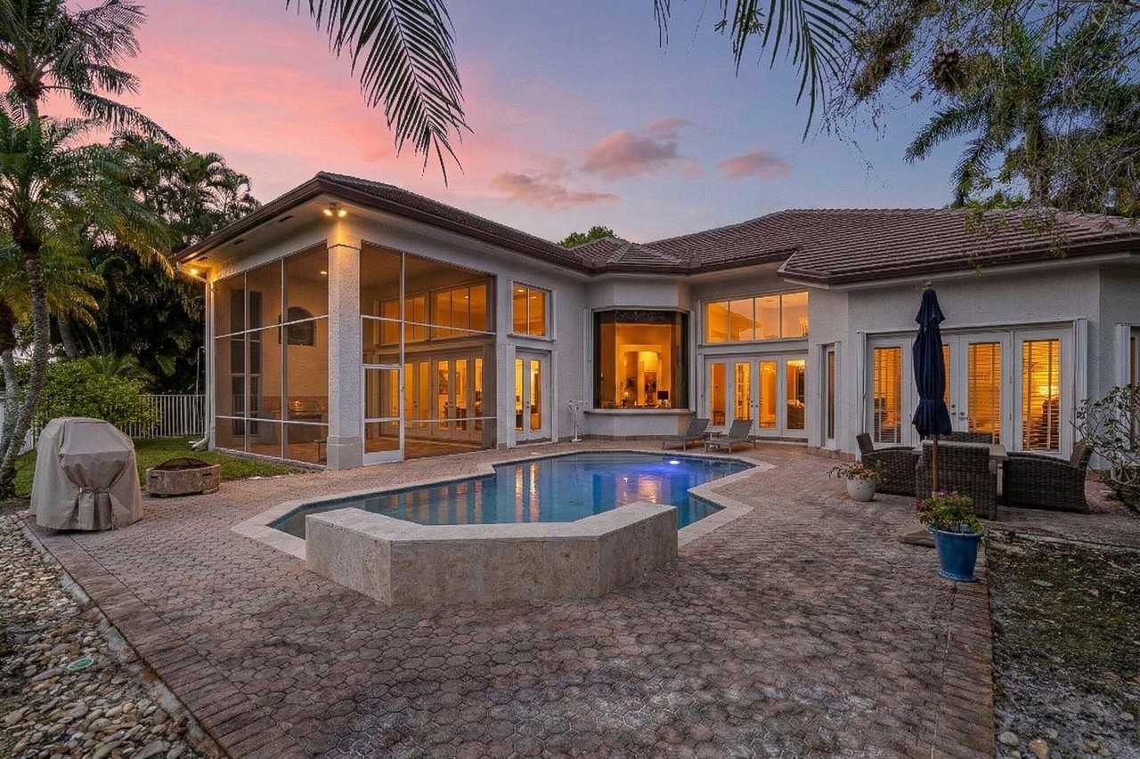 19230 Fox Landing Dr - Photo 2 of 50