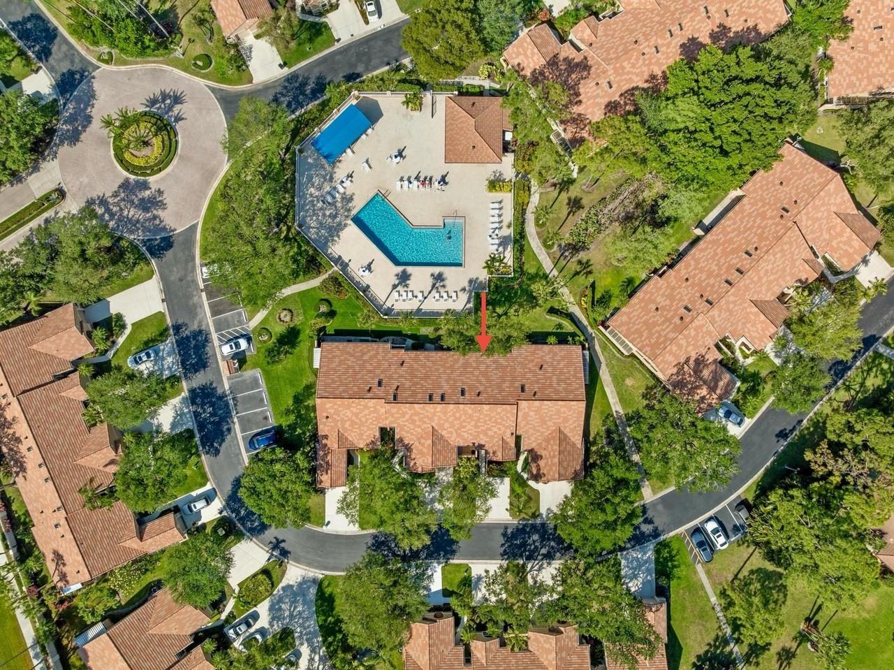 1903 Rosewood Way - Photo 2 of 33