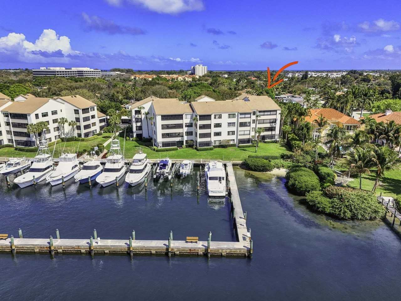 911 Oak Harbour Dr - Photo 2 of 50