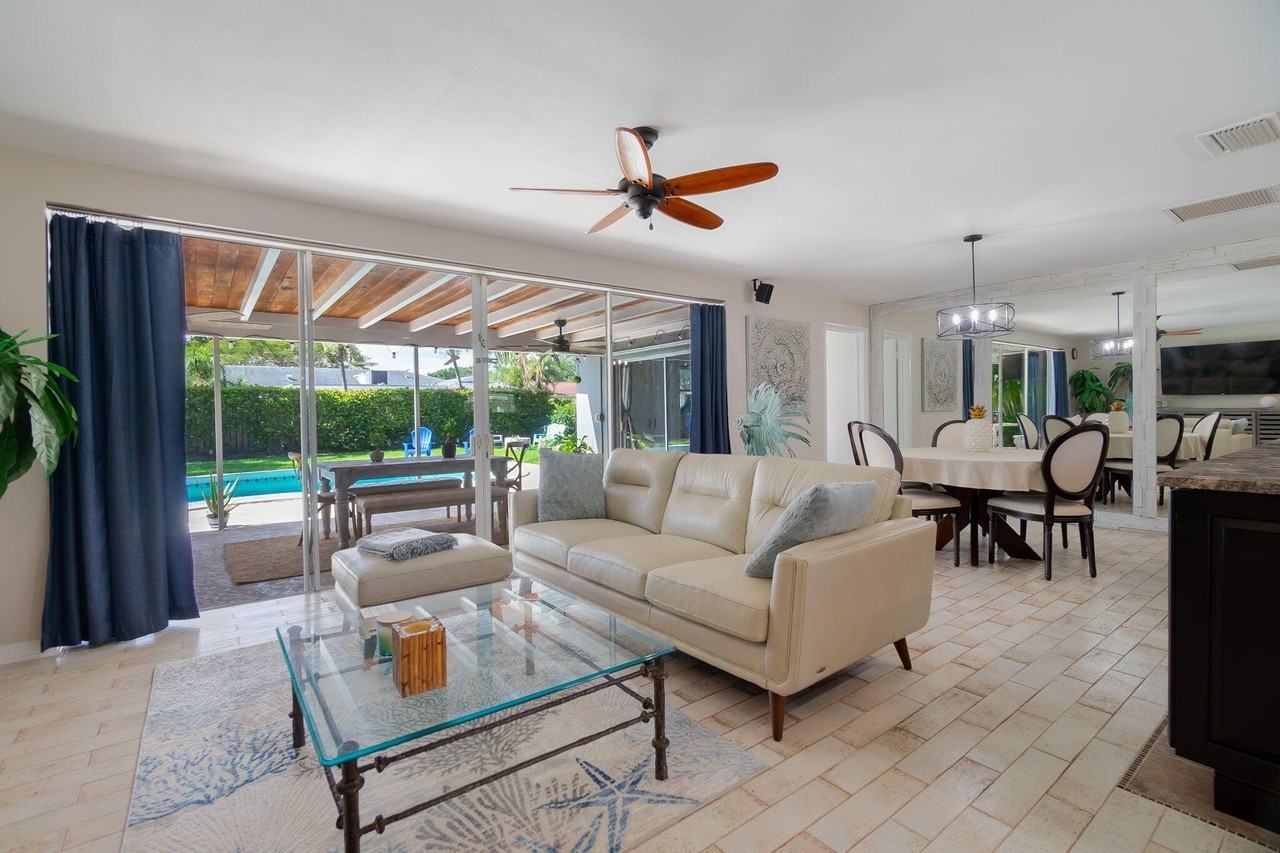 4370 Flax Ct - Photo 7 of 34