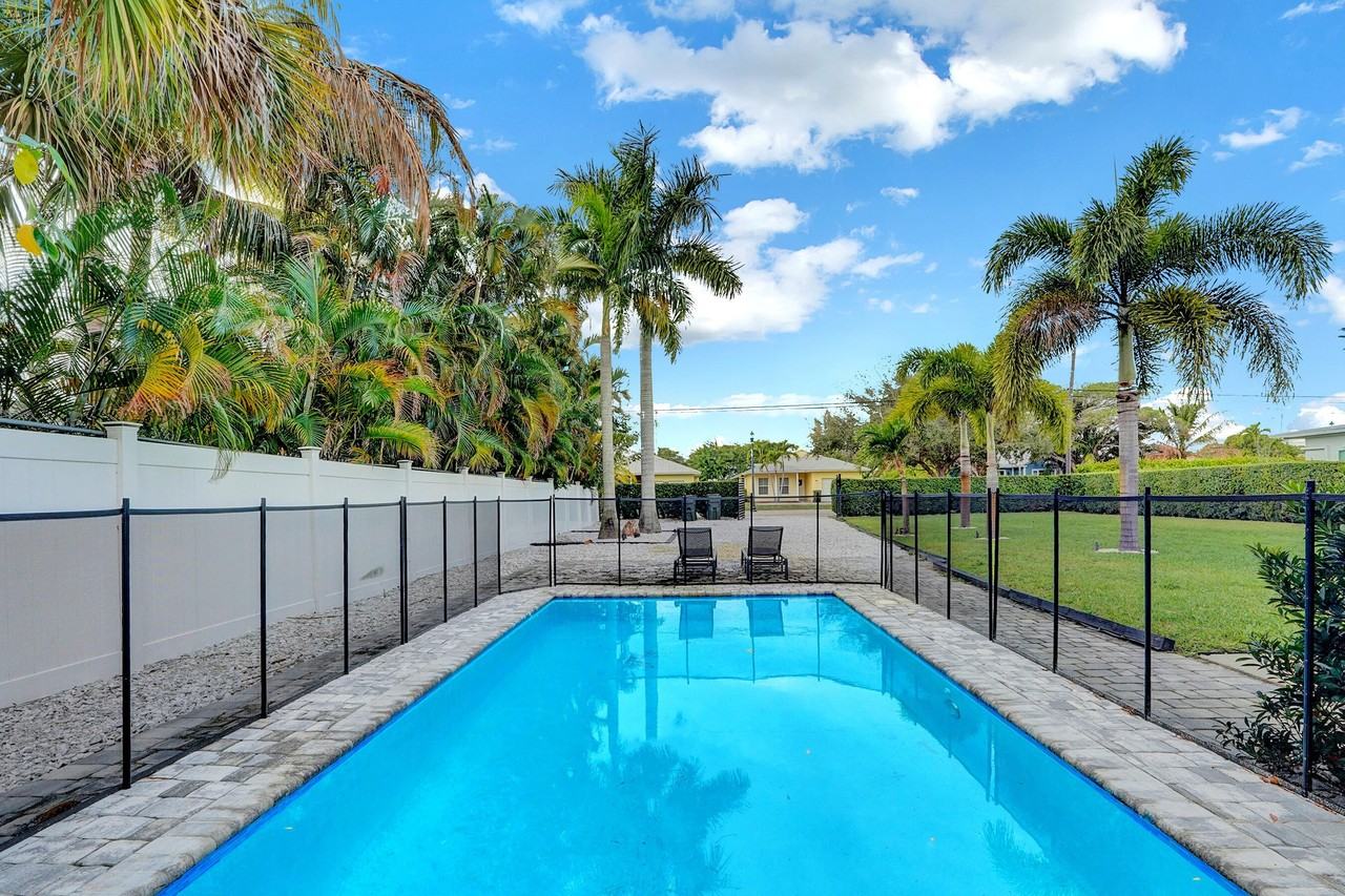 311 Se 3rd Ave - Photo 3 of 50