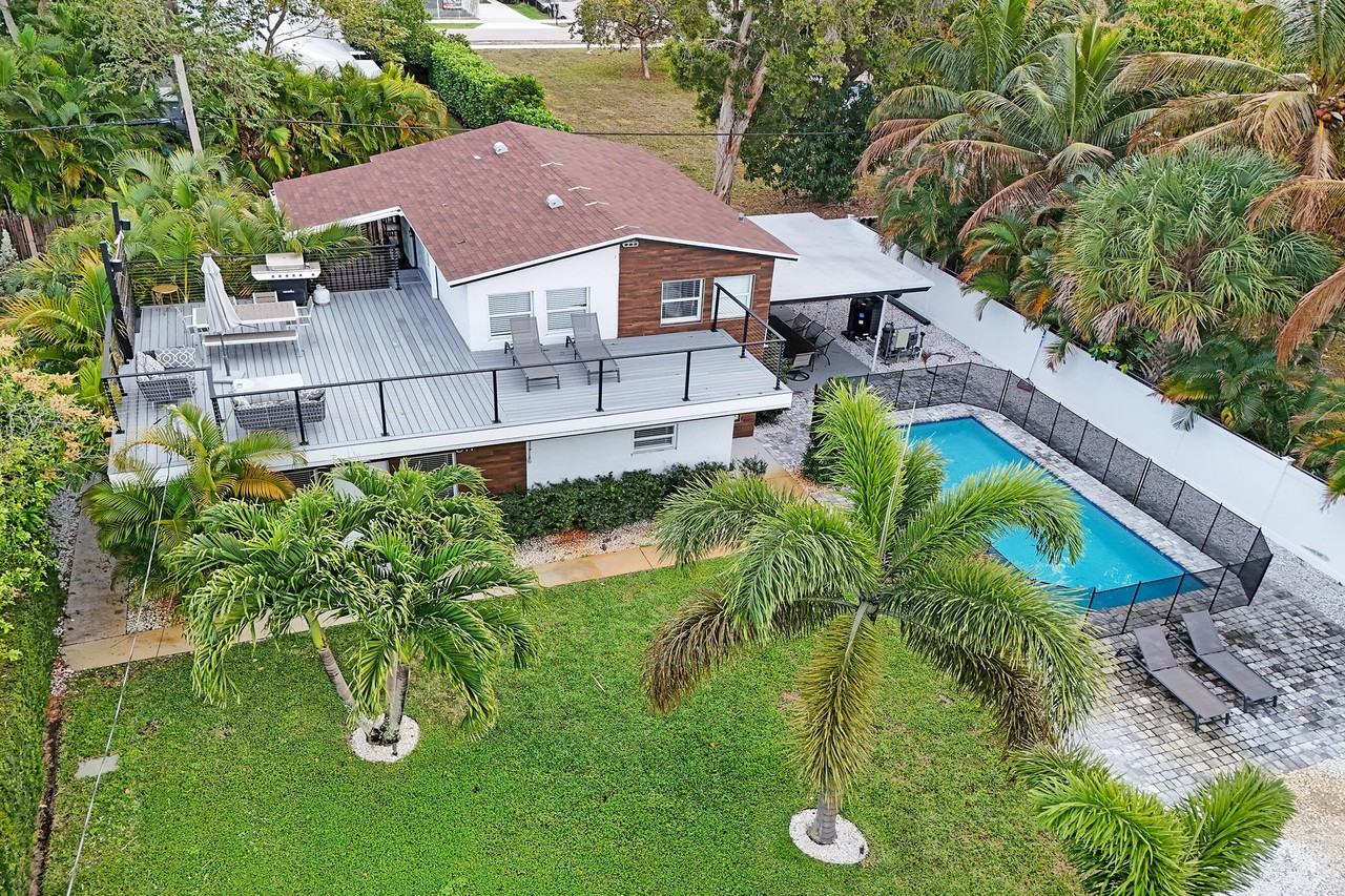 311 Se 3rd Ave - Photo 6 of 50