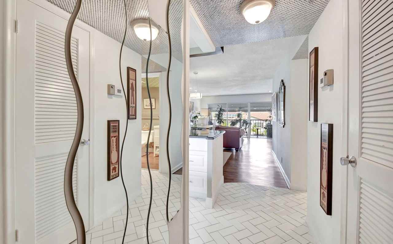 4070 Tivoli Ct Apt 307 - Photo 3 of 43