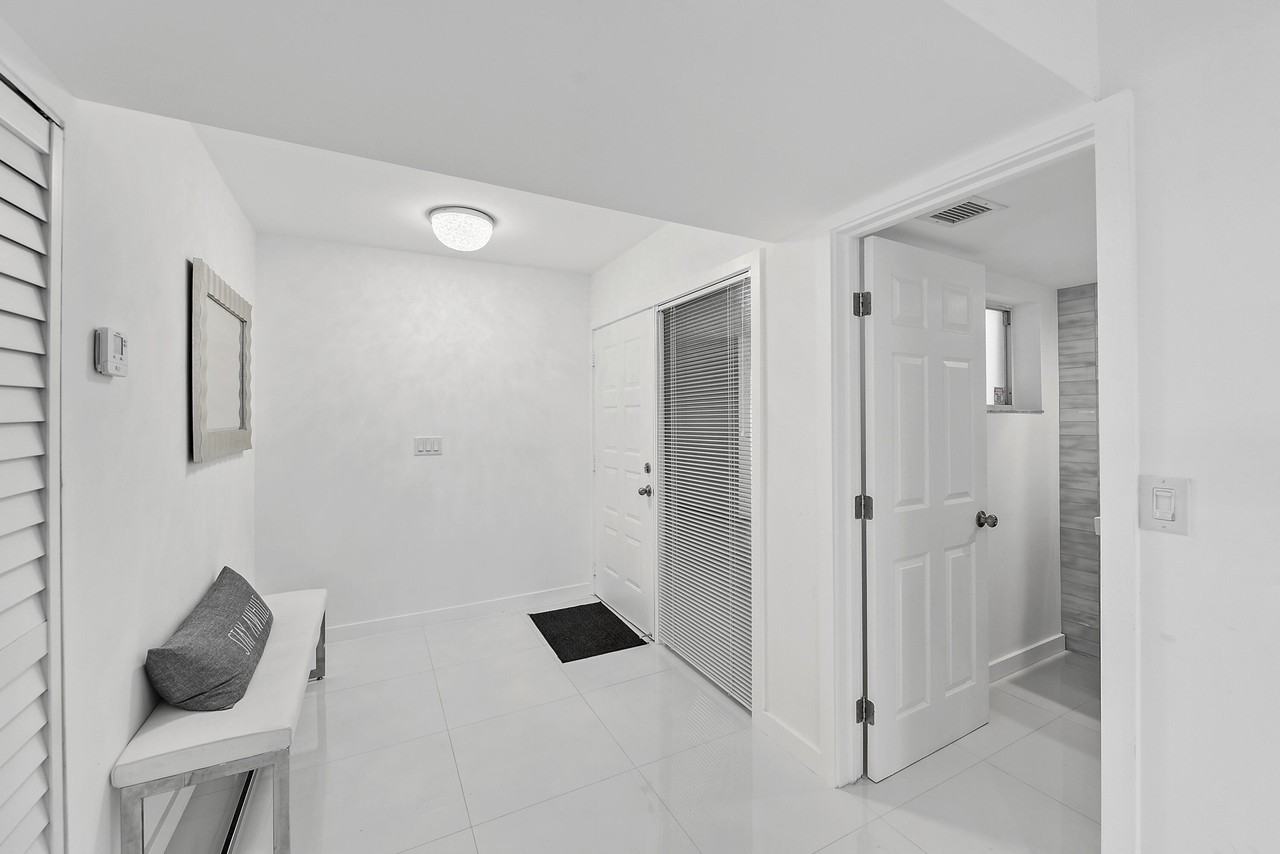 7369 Orangewood Ln Apt 303 - Photo 5 of 50