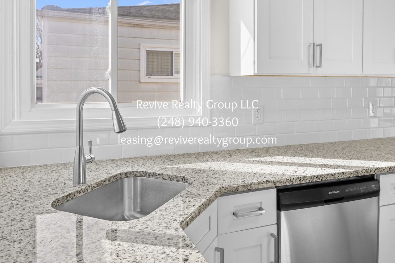 18240 Negaunee #1 - Photo 7 of 18