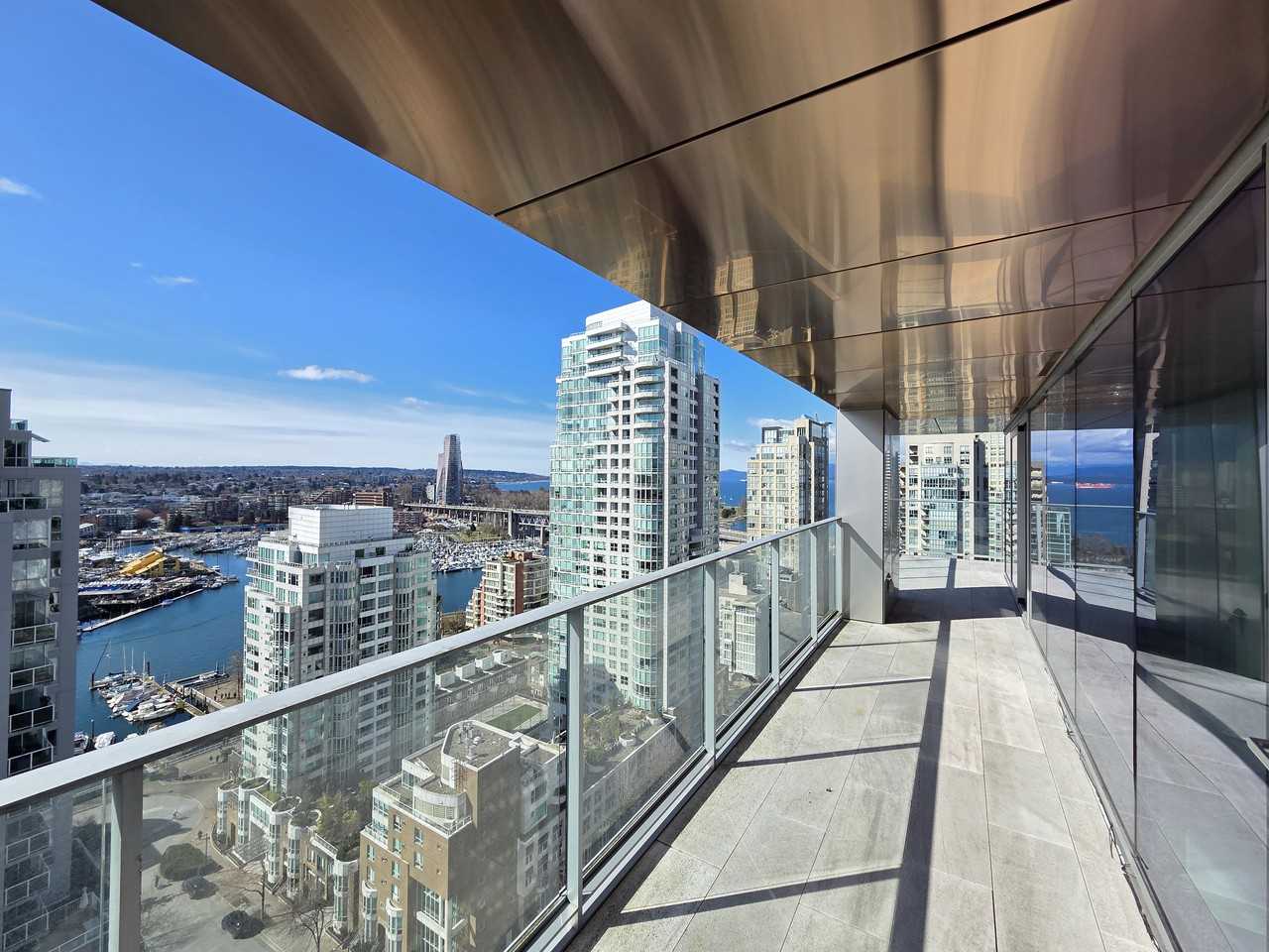 1480 Howe Street #2205 - Photo 3 of 19