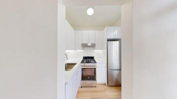 featured image of 709 Geary St