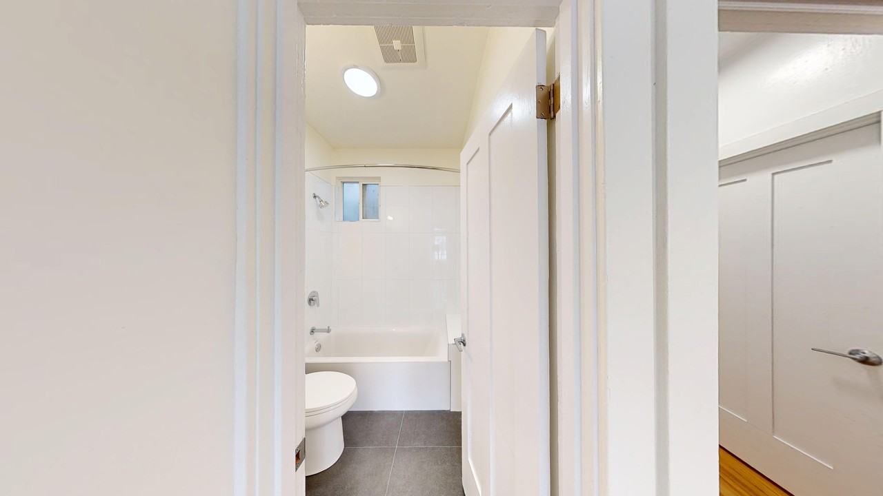 709 Geary Street - Photo 3 of 44